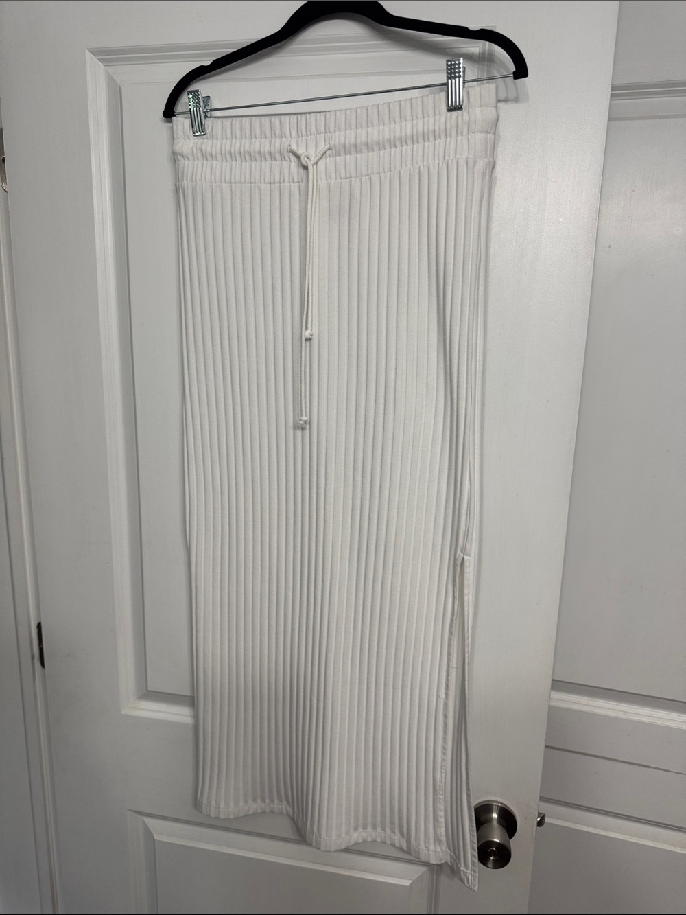 Universal Thread Cream Ribbed Maxi Skirt with Drawstring